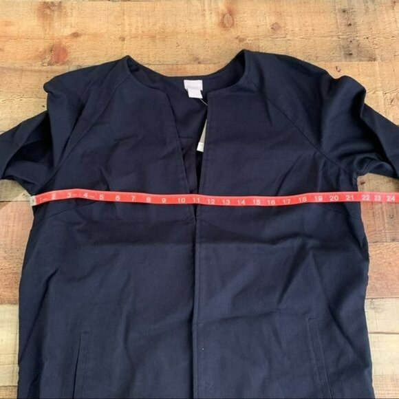 Chico’s topper drama ruffle sleeve long sleeve jacket in navy blue - 2 - Picture 2 of 8